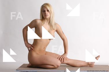 bohumila kneeling 25