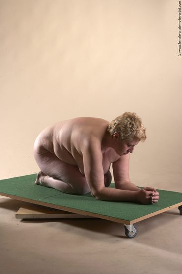 Nude Woman White Sitting poses - ALL Average short blond Sitting poses - on knees Pinup