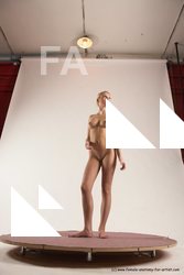 izabela standing 01c