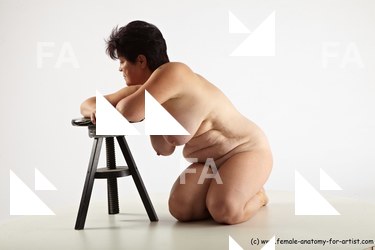 reference of sitting sara 18