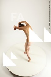 vivian standing 02 03a