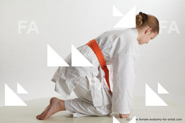 kneeling reference selin 05