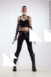 standing reference quisha 01