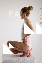 kneeling reference mindy 04