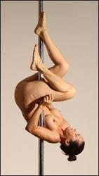 Poledance reference poses of Fannie