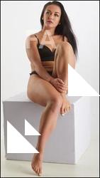 Sitting reference poses Zuzu Sweet