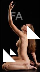 Kneeling reference poses Stacy Cruz