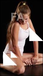 Kneeling reference poses Isla