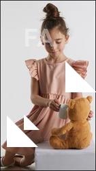 Sitting reference poses Doroteya