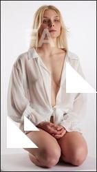 Kneeling reference poses Unaisa