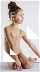 Kneeling reference poses Doroteya