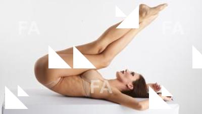 Laying reference poses Cynthia