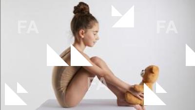 Sitting reference poses Doroteya