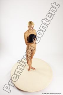 anastazie standing 14a