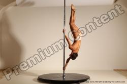 Poledance reference poses of Mercedes