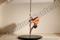 Poledance reference poses of Mercedes