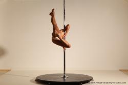 Poledance reference poses of Mercedes