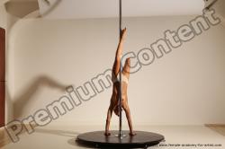 Poledance reference poses of Mercedes