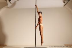 Poledance reference poses of Mercedes