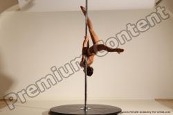 Poledance reference poses of Mercedes