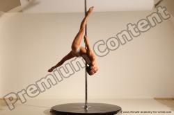 Poledance reference poses of Mercedes