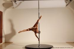 Poledance reference poses Mercedes