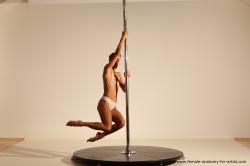 Poledance reference poses Mercedes