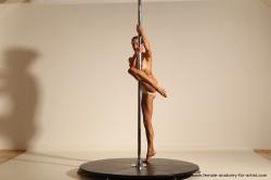 Poledance reference poses Mercedes