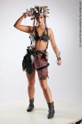 Standing reference poses Suleika